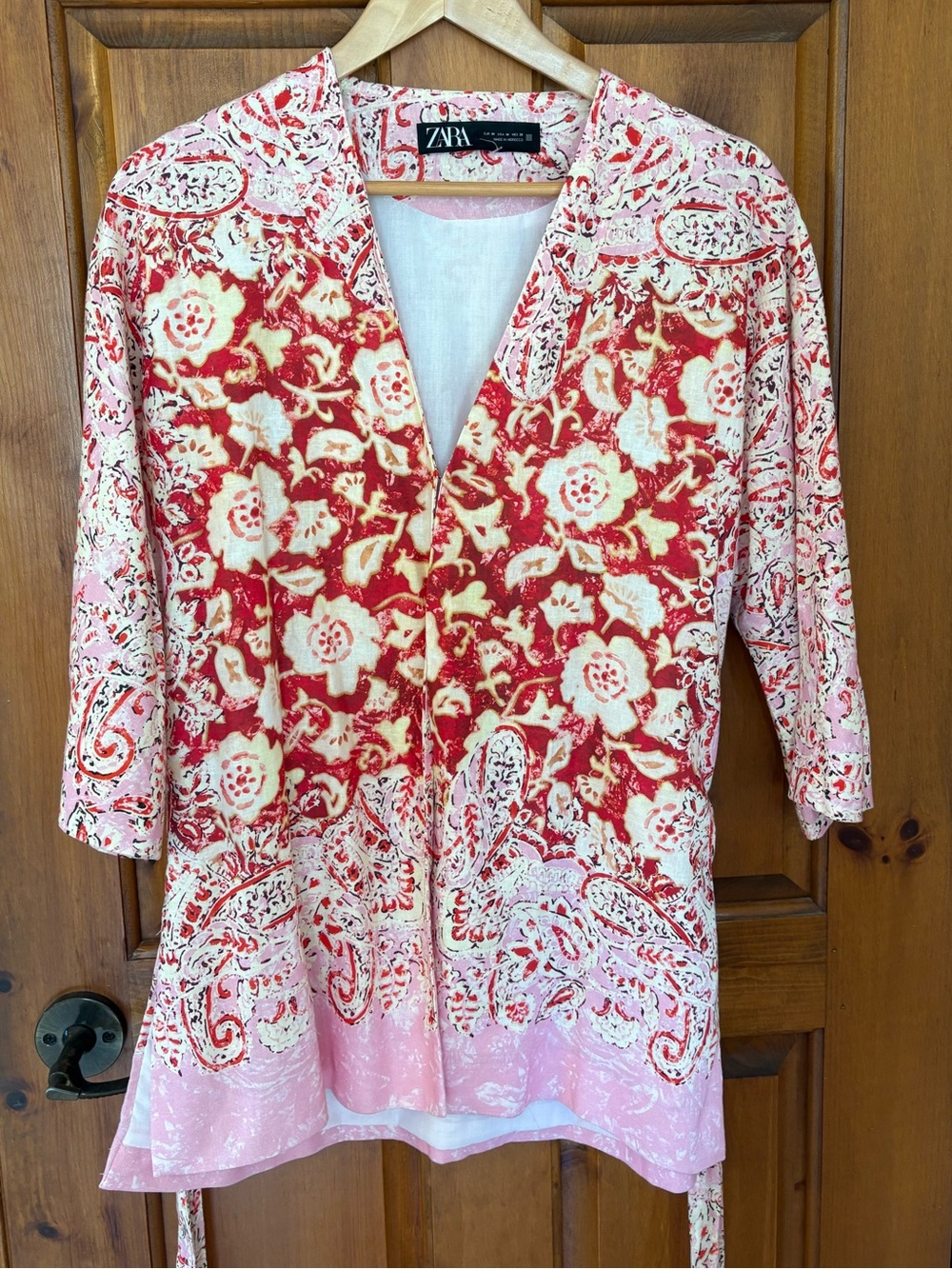 Zara Red & Pink Floral Paisley V-Neck Tie-Waist Kimono, cover-up, size medium